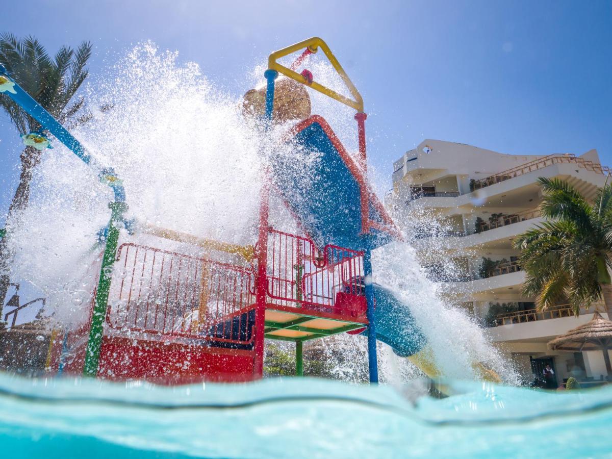 Seagull Beach Resort - Families And Couples Only Хургада Екстериор снимка