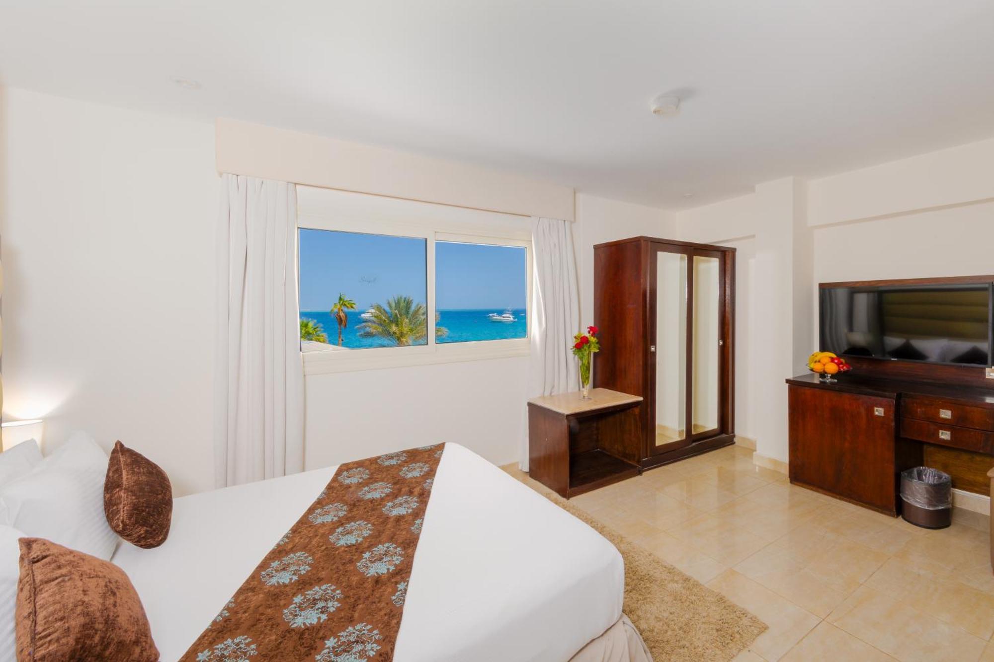 Seagull Beach Resort - Families And Couples Only Хургада Екстериор снимка