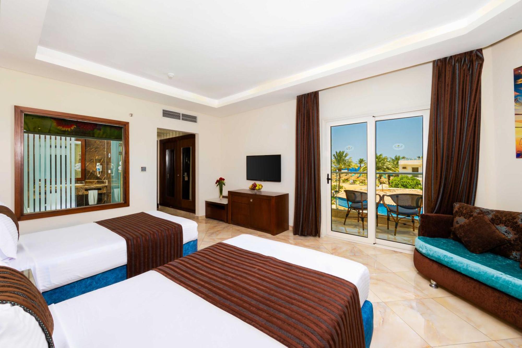 Seagull Beach Resort - Families And Couples Only Хургада Екстериор снимка