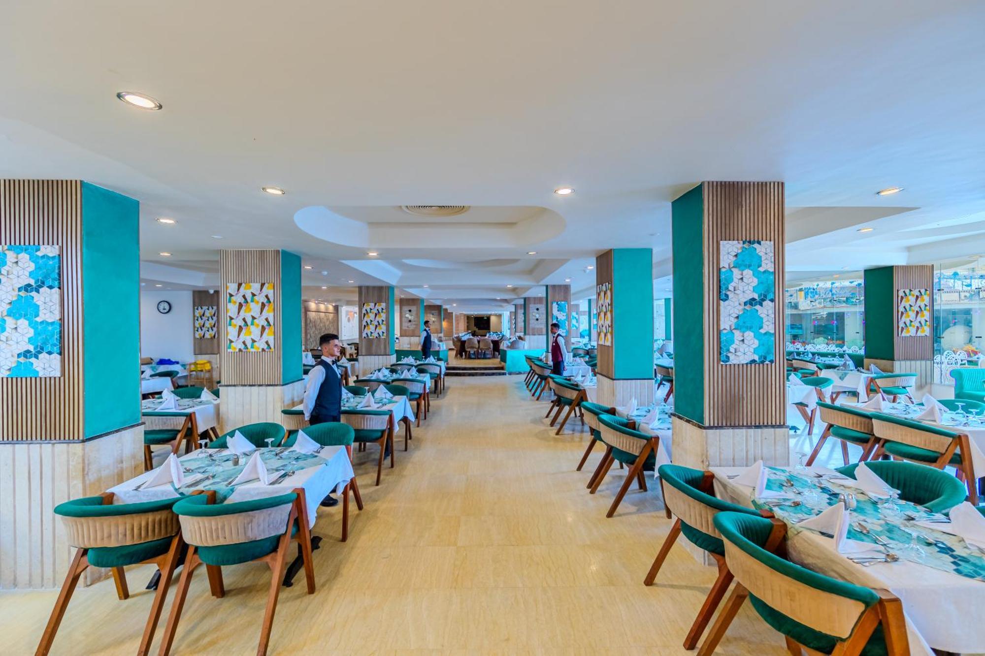 Seagull Beach Resort - Families And Couples Only Хургада Екстериор снимка